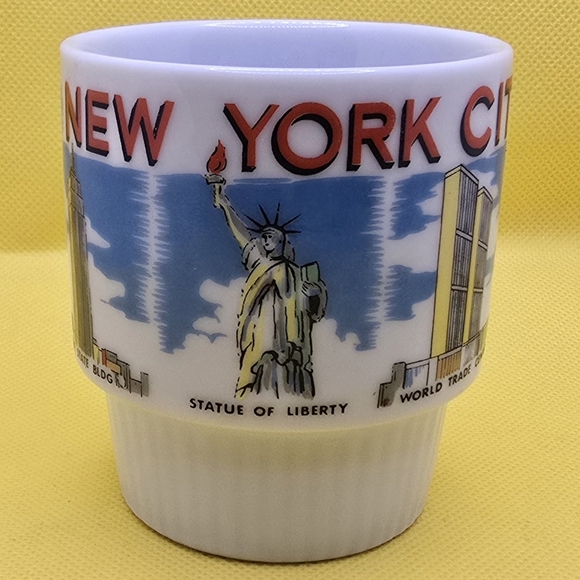 Vintage 1980s New York City Coffee Mug NYC 3.25" WTC Coney Island - Picture 3 of 6